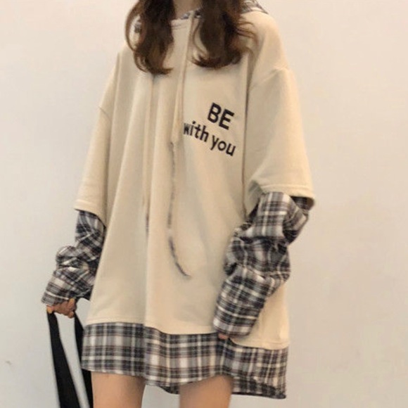 sweatshirt - Picture 2 of 2